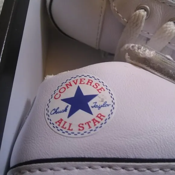 Converse Cribster Mid Baby Shoes White/Natural Ivory/White New Still In Box.....