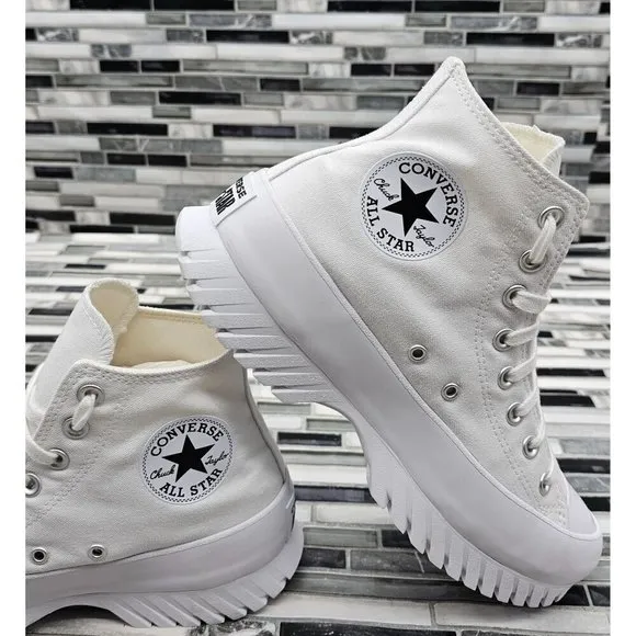 Converse CTAS Lugged 2.0 White Women's Hi-Top Platform Shoes Size 9.5