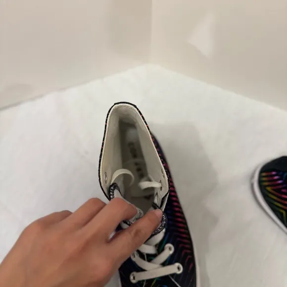 Converse High Top Sneaker Metallic Rainbow All Star Womens Chuck Taylor 565395F