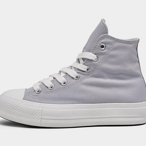 Converse Lift Platform shoes women’s 8.5 ghost town