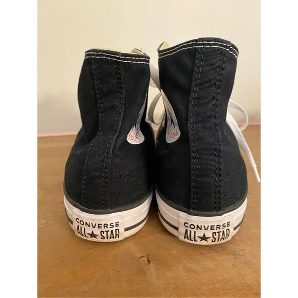 Converse men’s 8 women’s 10 high top sneakers shoes black white
