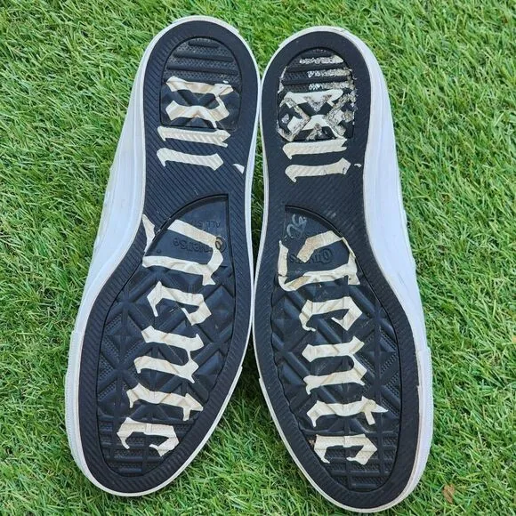 CONVERSE *MI GENTE* - Womens Sneakers - SIZE 9