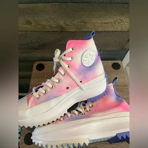 Converse Run Star Hike High Womens Shoes Pink White Purple Size 8.5