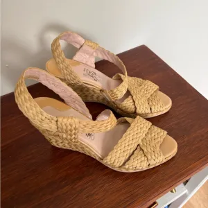 COPY - Salvatore Ferragamo Dulcinea Woven wedges sandals nude size 7AA LIKE NEW!