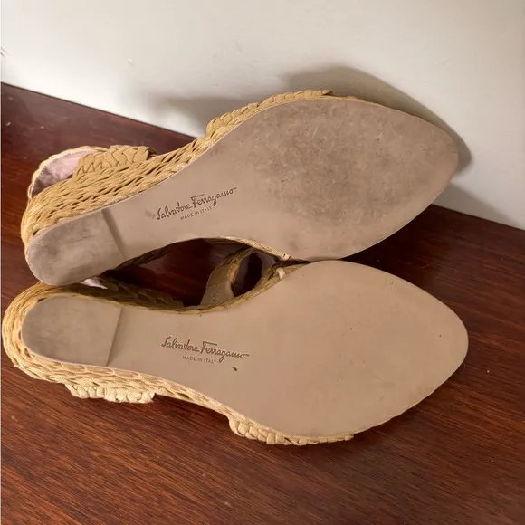 COPY - Salvatore Ferragamo Dulcinea Woven wedges sandals nude size 7AA LIKE NEW!