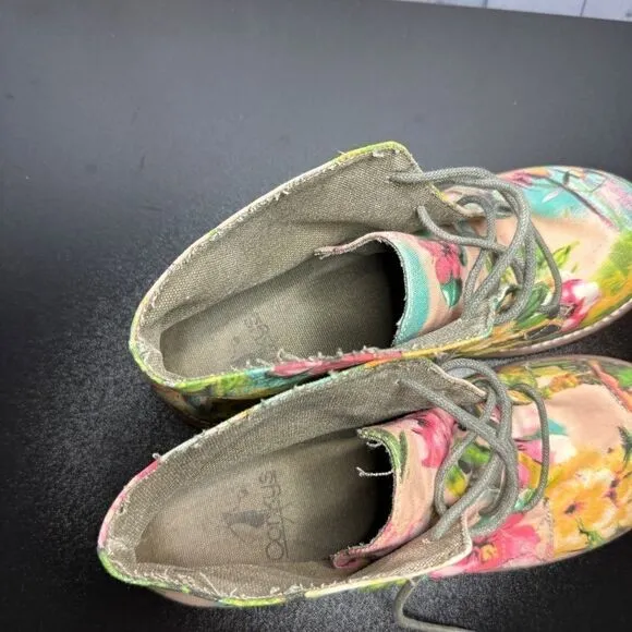 Corkys tropical floral lace up chukka ankle boots size 10