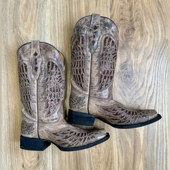 CORRAL LADIES BROWN BLACK WING AND CROSS SQUARE TOE A2040 Size 9.5 M NWOB