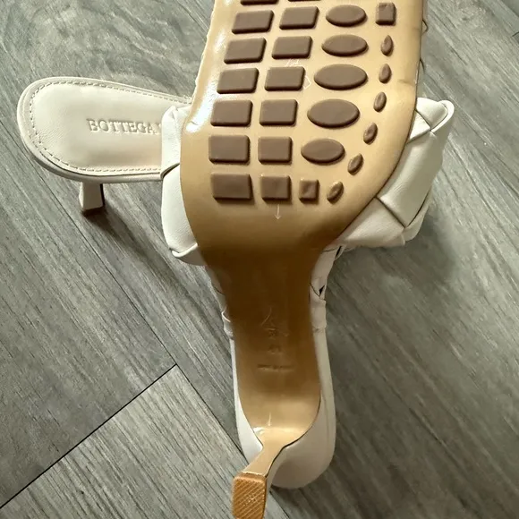Cream Sandals with Woven Design Bottega