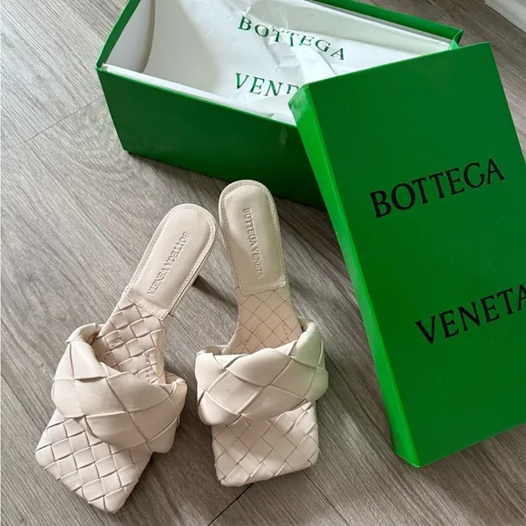 Cream Sandals with Woven Design Bottega