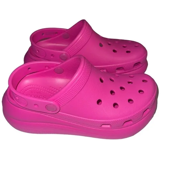 Crocs Classic Crush Clog Women’s Size 9 Bright Pink Barbiecore Perfect