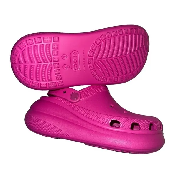 Crocs Classic Crush Clog Women’s Size 9 Bright Pink Barbiecore Perfect
