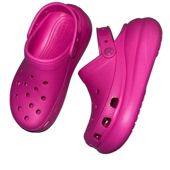 Crocs Classic Crush Clog Women’s Size 9 Bright Pink Barbiecore Perfect