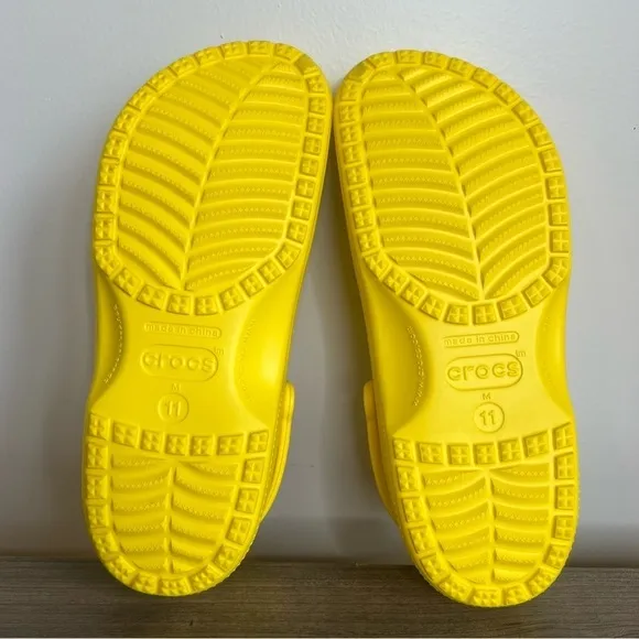 Crocs Classic Lemon Yellow Men's Clog Size 11 #B1863
