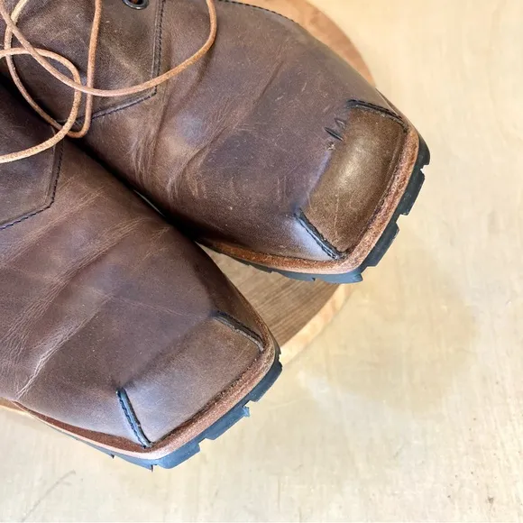 Cydwoq Vintage | School Lace Up Shoes with Vibram soles Size 38.5/8.5