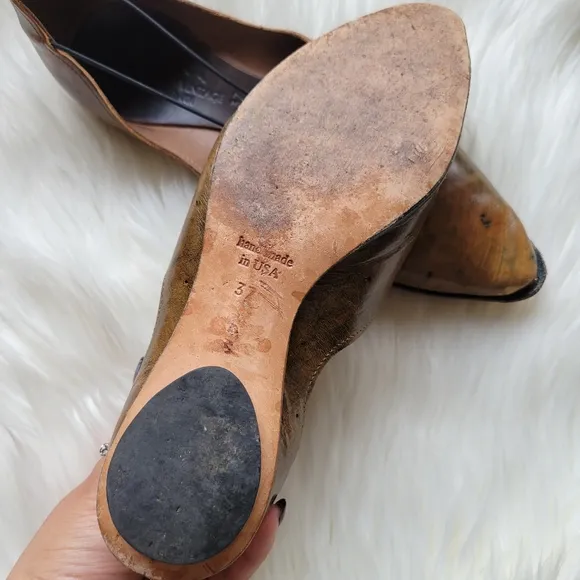 Cydwoq Vintage Shoes