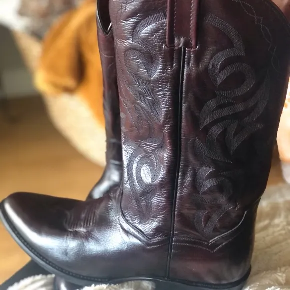 DAN POST Leather Cowboy Boots, Style DP 2112R