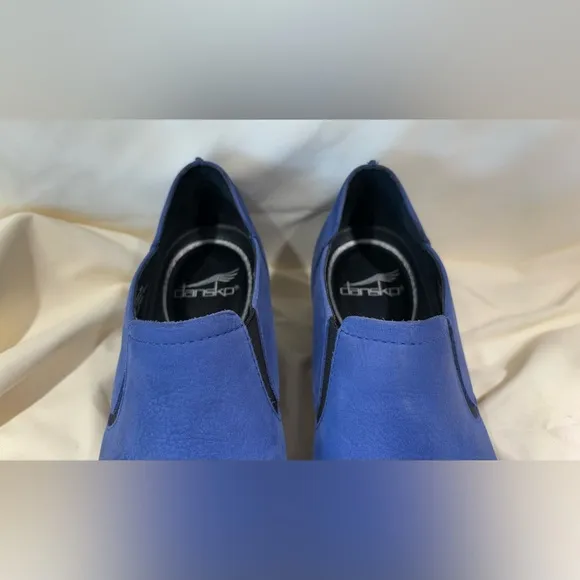 Dansko Leather Heeled Blue Clog Size 39/8
