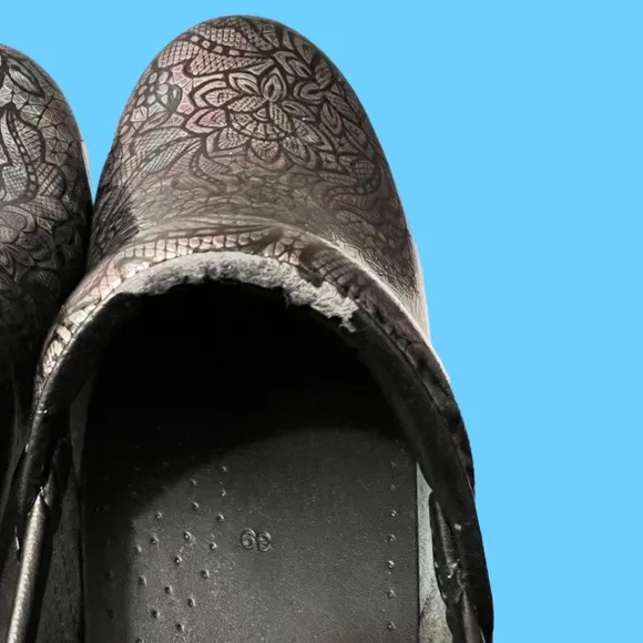 Dansko Professional Henna Floral Patent Clog Mule Size 39