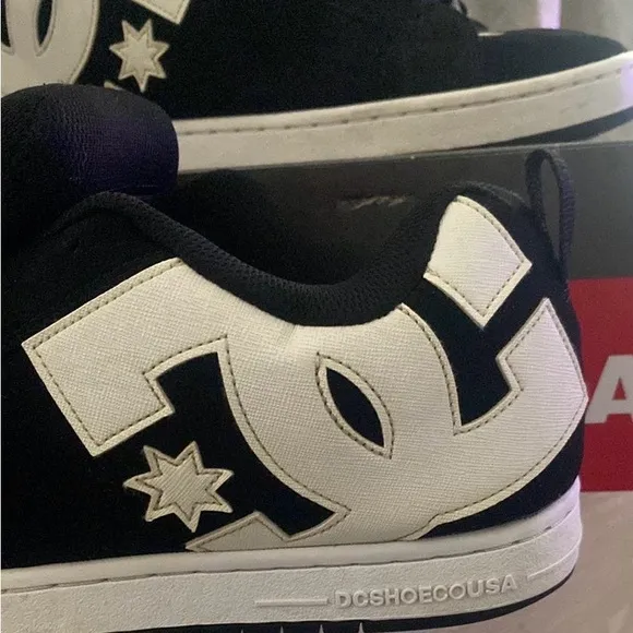 DC Black Sneakers High-Top Skate Shoes