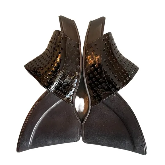 DIANE VON FURSTENBERG Perforated Wedge Sandals Black Patent Size 8.5