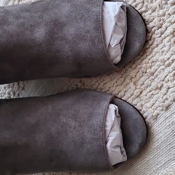 Dinald Pliner Gray Studded Peep toe booties. Size 9,5