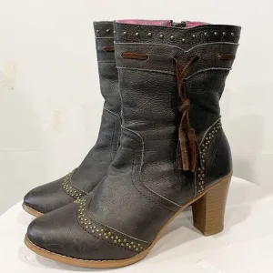 Dingo Genuine Leather Studded Tassel Women’s Cowboy Boots Sz 9 Brown D1932