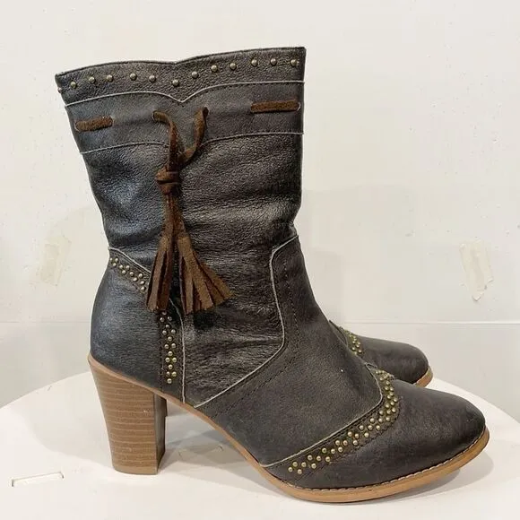 Dingo Genuine Leather Studded Tassel Women’s Cowboy Boots Sz 9 Brown D1932