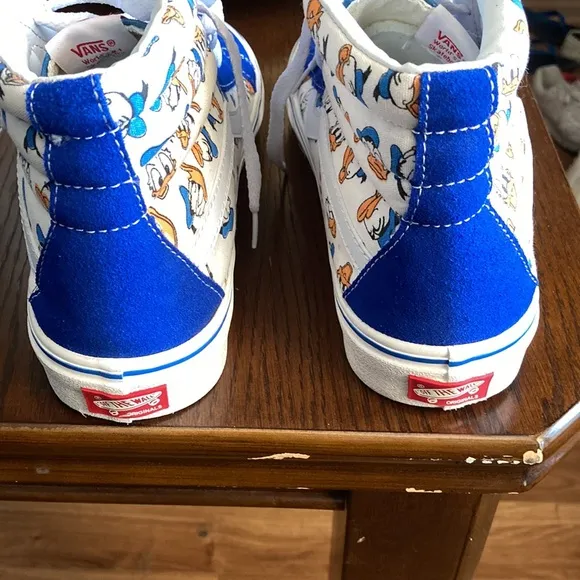 Disney Vans Donald Duck Blue Sk8-Hi Shoes