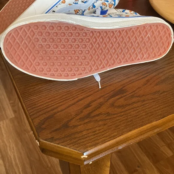 Disney Vans Donald Duck Blue Sk8-Hi Shoes