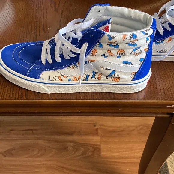 Disney Vans Donald Duck Blue Sk8-Hi Shoes