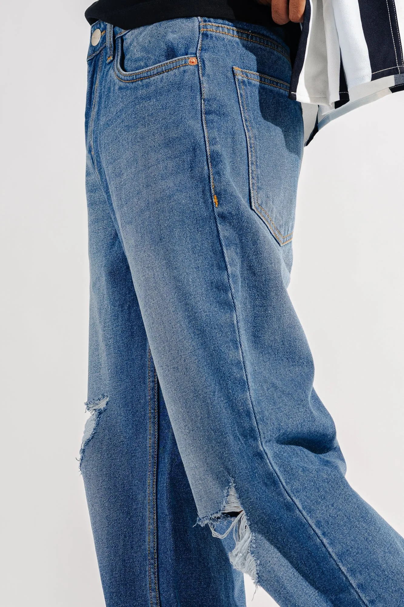 Distressed Wide Men's Jeans
