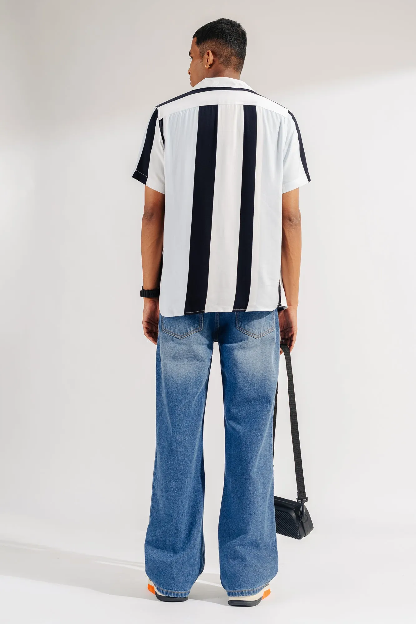 Distressed Wide Men's Jeans