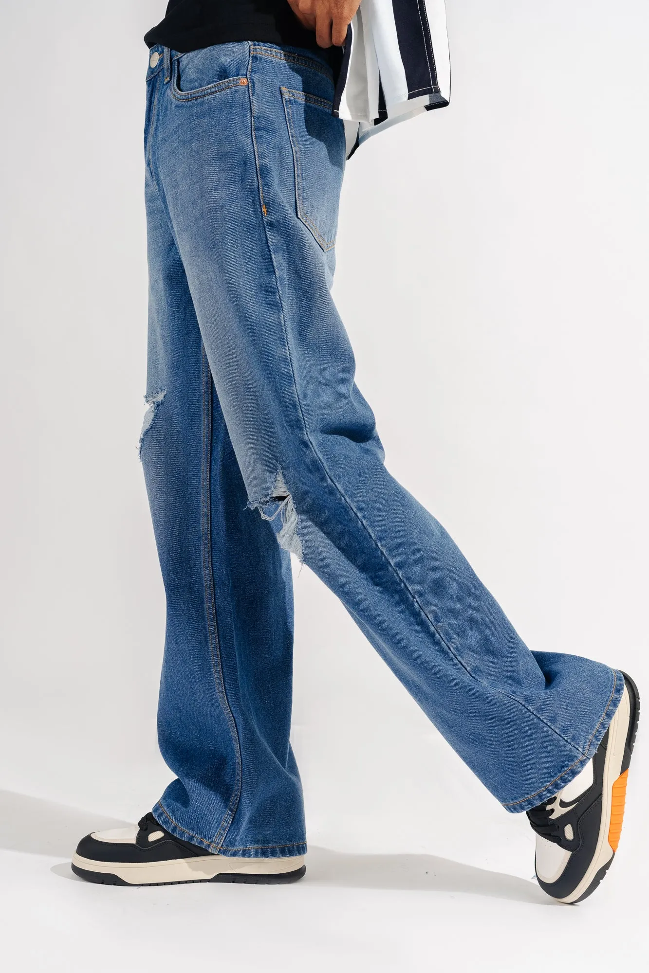 Distressed Wide Men's Jeans