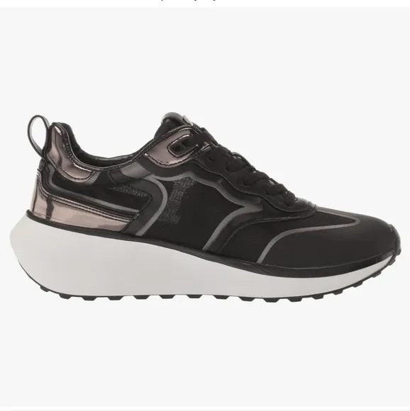 DKNY Aki Lace-Up Sneakers Black And Gunmetal NWT