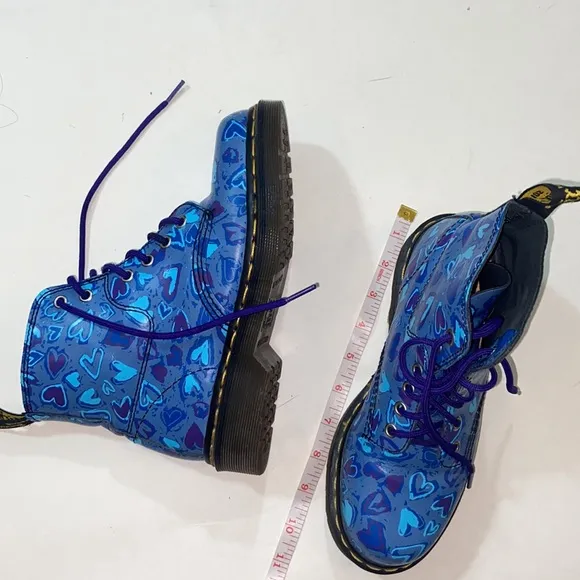 Doc Dr Martens Made In England Woman Shoes Size 7 Approximately