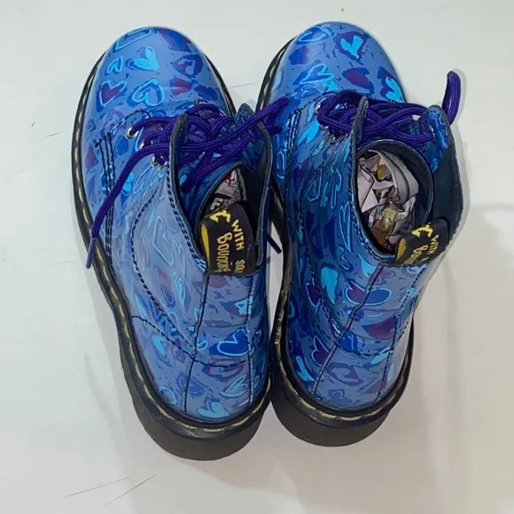 Doc Dr Martens Made In England Woman Shoes Size 7 Approximately