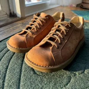 Doc DR. Martens Vintage Suede Oxford Shoes size EU 37 / USA 5