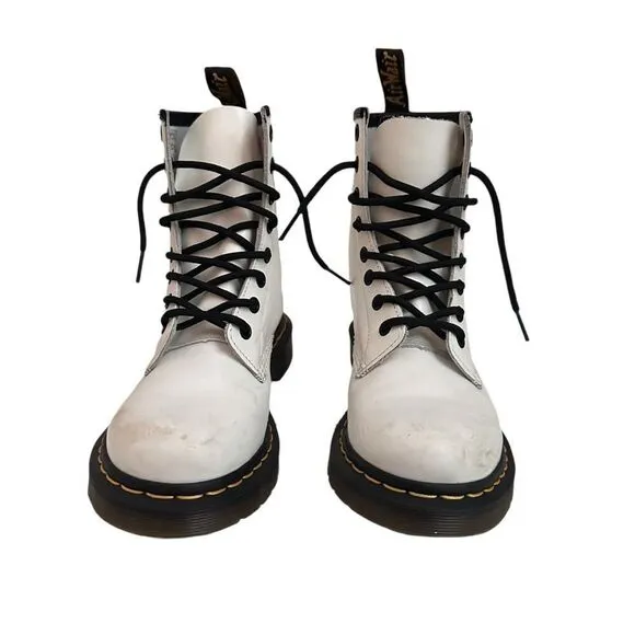Doc Dr Martens Women 7 White Combat Boots Air Wair 11821