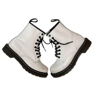 Doc Dr Martens Women 7 White Combat Boots Air Wair 11821