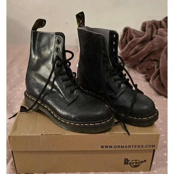 Doc Martens1460 Pascal AirWave Black‎ Boots Size 7 US NEW IN BOX