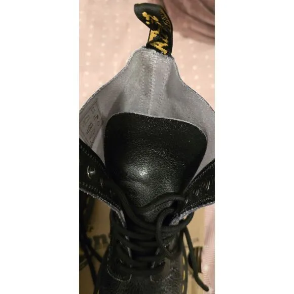 Doc Martens1460 Pascal AirWave Black‎ Boots Size 7 US NEW IN BOX