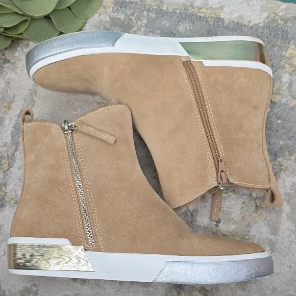 Dolce Vita Ankle Boot - Zucca Tan Suede