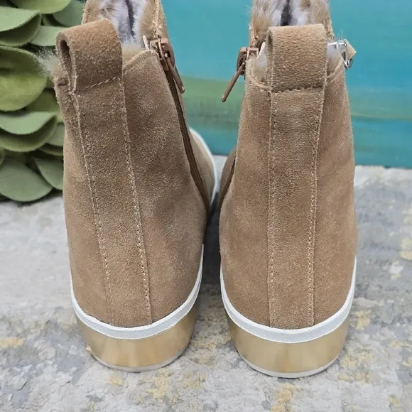 Dolce Vita Ankle Boot - Zucca Tan Suede
