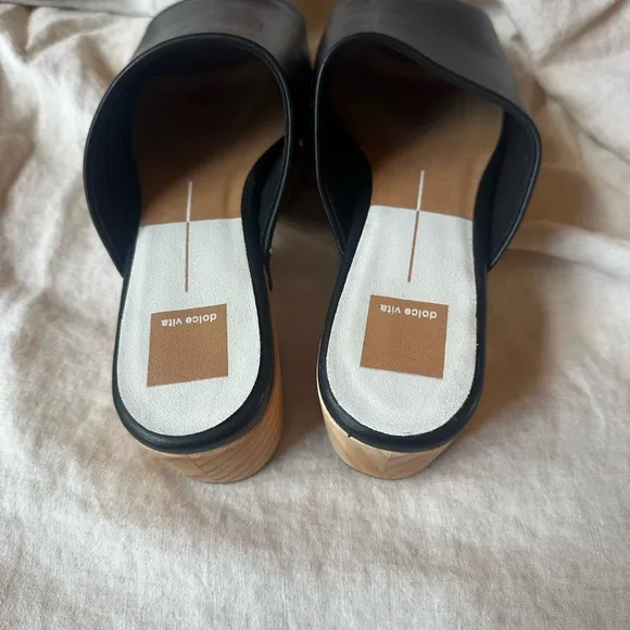Dolce Vita Black “Dorado” Leather Clogs Size 8 New!