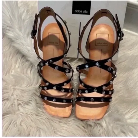 Dolce Vita Black Wedge Sandals Size 7.5