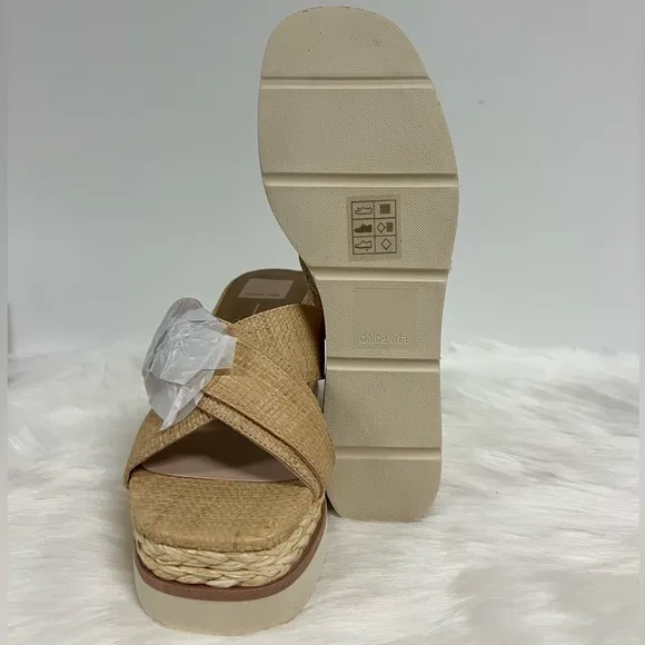 Dolce Vita Liesel Raffia Slip On Open Toe Platform Wedge Sandals In Tan