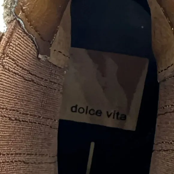 Dolce Vita Womens 7.5 Conway Brown Suede Ankle Boots Scalloped Booties Western