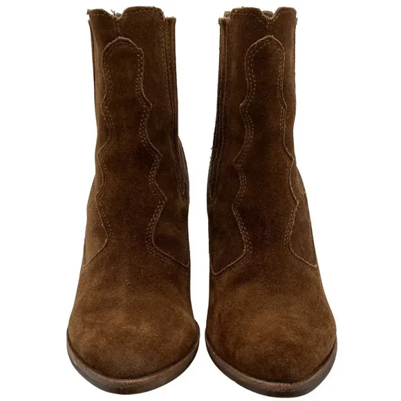 Dolce Vita Womens 7.5 Conway Brown Suede Ankle Boots Scalloped Booties Western
