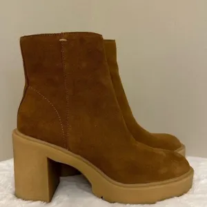 Dolce Vita Women's Boots NWT