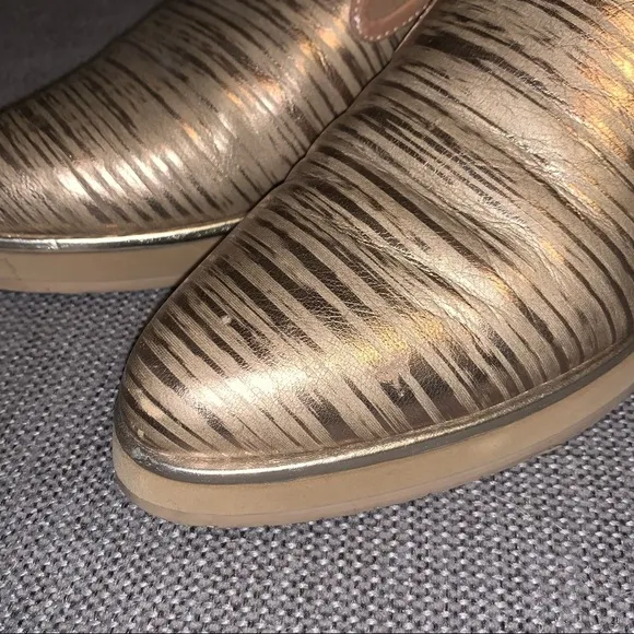 Donald J Pliner Betina RY metallic gold colored slip on sneaker shoes